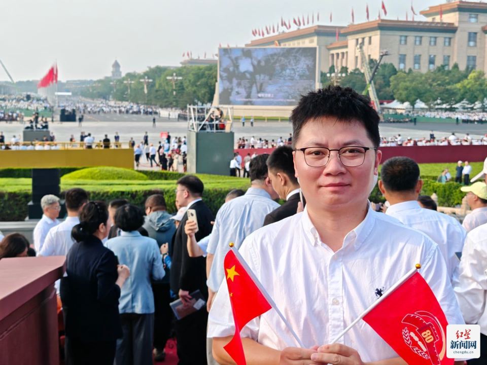 抗日英烈李家钰之孙受邀观礼：无上荣耀 更是责任传承_腾讯新闻