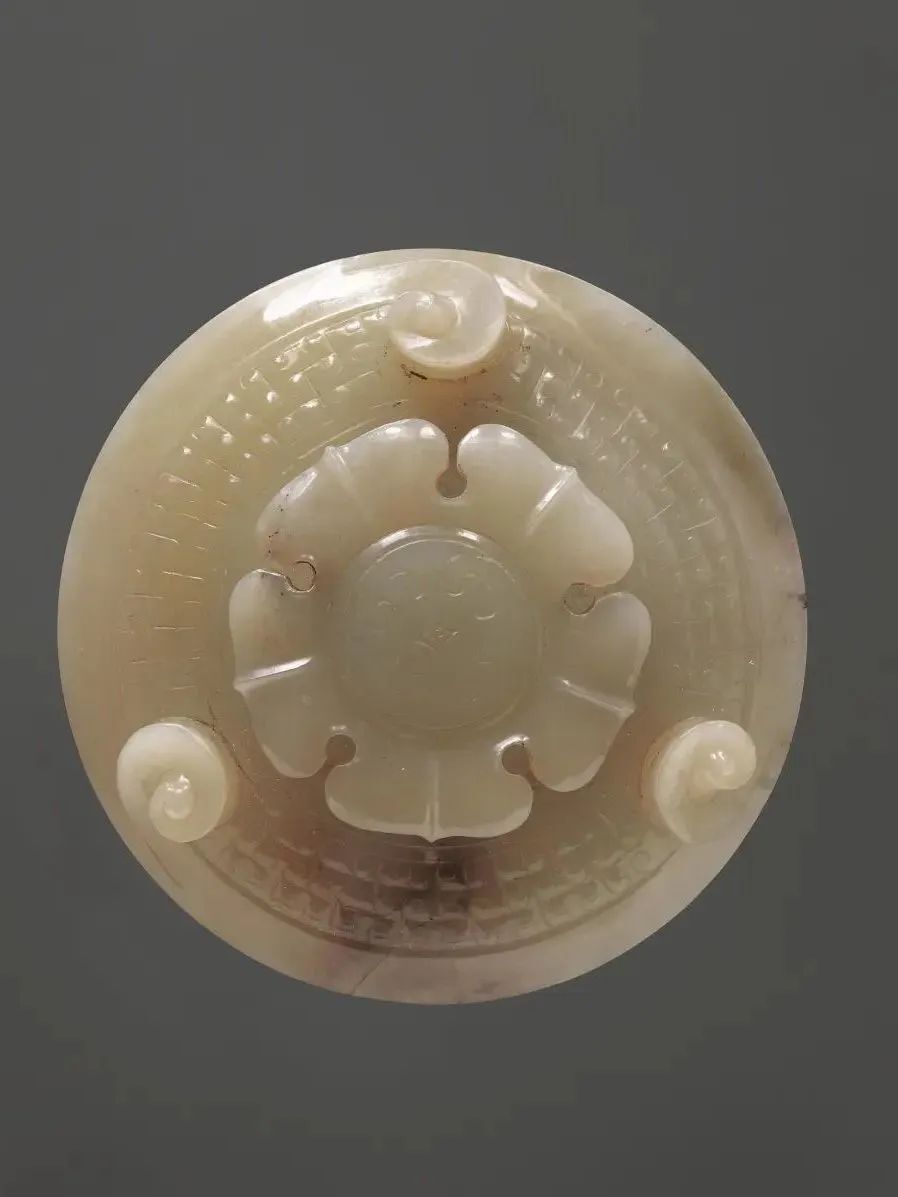 战汉时期的顶级酒具：玉卮_腾讯新闻