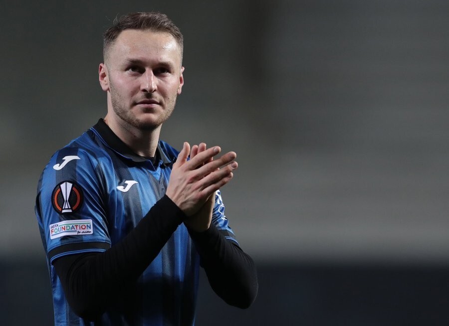 都体买库普梅纳斯尤文在谈判中领先利物浦