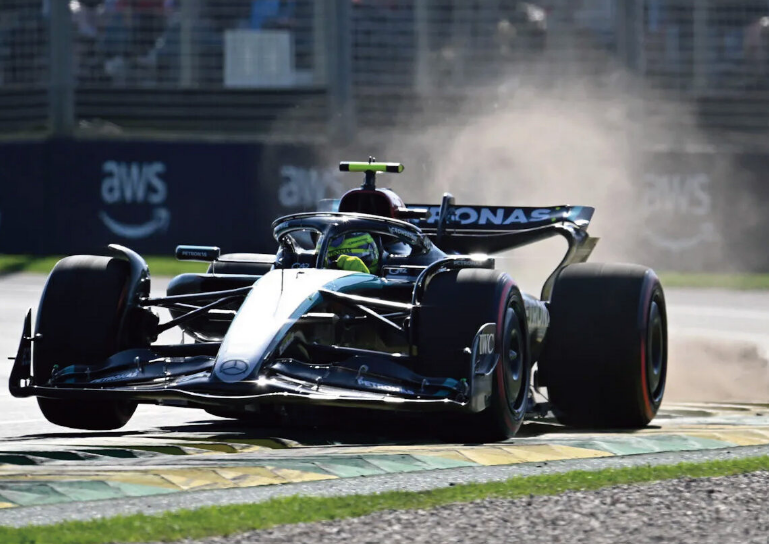 f1澳洲站汉密尔顿表现十分挣扎原因是梅奔w15赛车问题太多