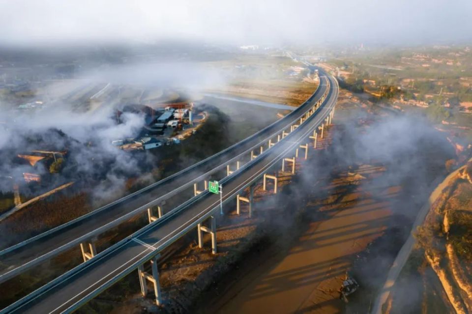 甘肃:这2条高速公路通车运营!