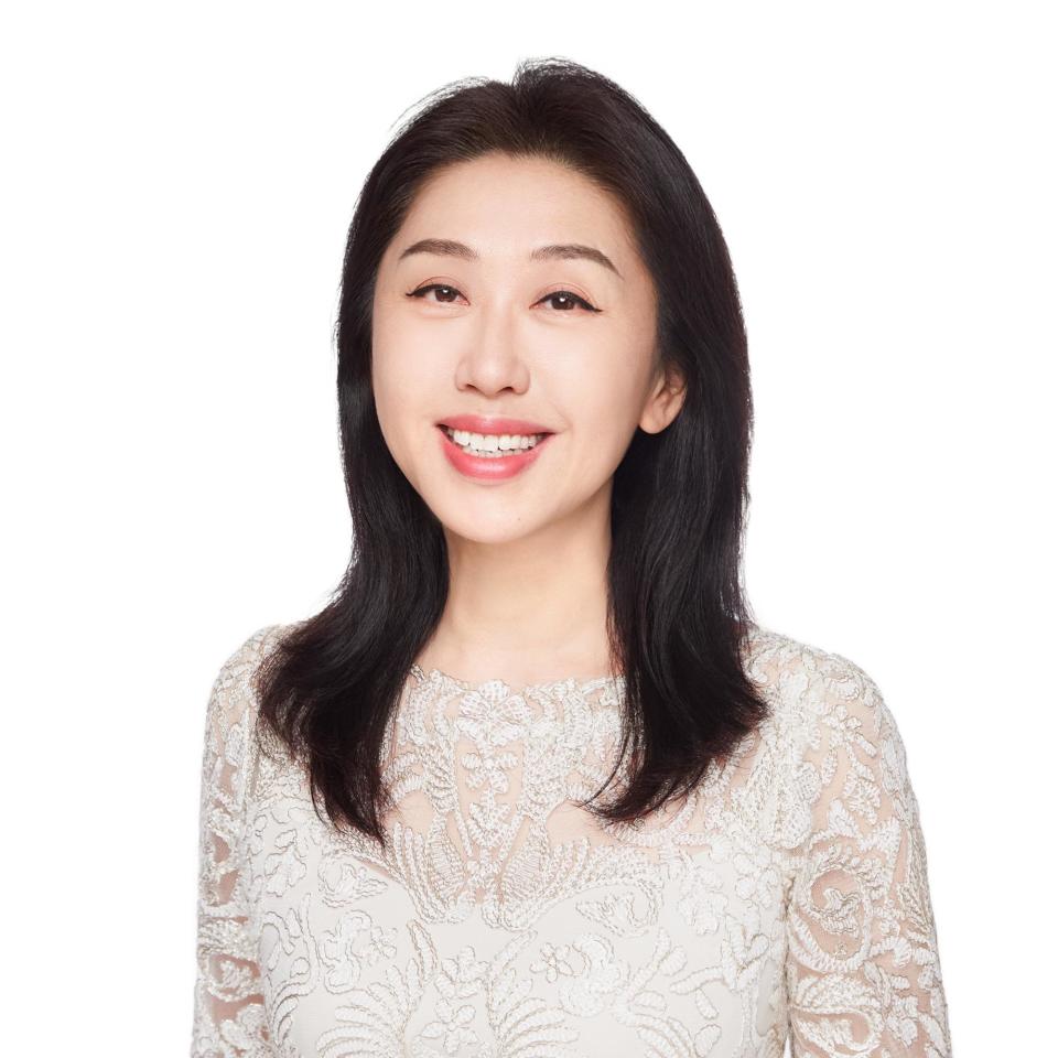 丁春春:引领企业转型的商业先锋