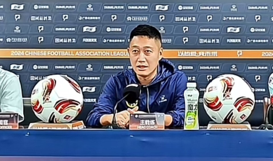 王霄:现在球队受伤停影响比较困难,希望明天能打出主场气势