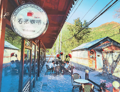 北京市延庆区八达岭镇石峡村村民:守护长城,就像守护家一样