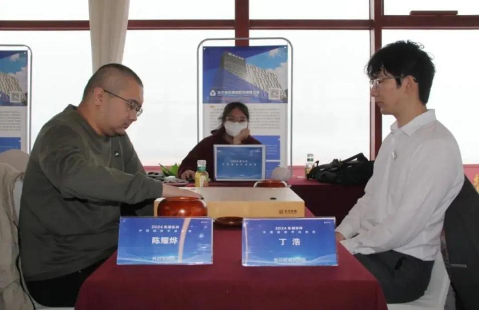 围甲联赛常规赛落幕，争冠区保级区参赛阵容不动摇_腾讯新闻