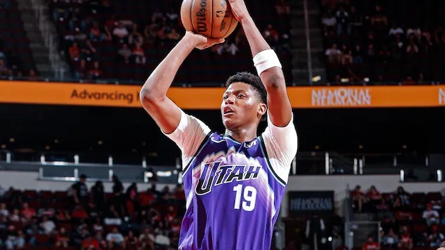 5号秀迷失，贝利前三场场均15分钟得2+2+1，投篮命中率15.8%