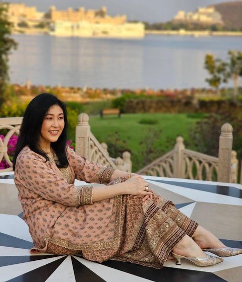 当地时间3月16日,英拉·西那瓦,在社交媒体上分享了数张美照,并发表了