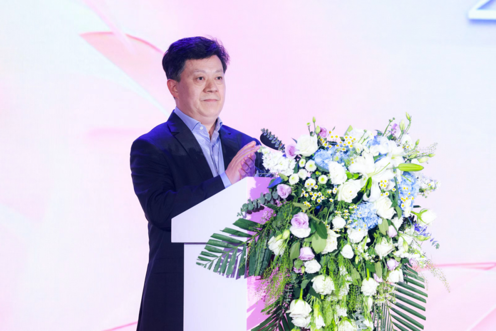 中国人保王廷科总资产突破15万亿拥有近3亿客户和遍及城乡的服务网络