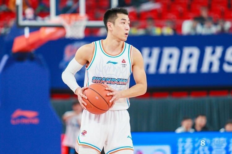 全能表现!高诗岩12中5拿到16分7板8助_腾讯新闻