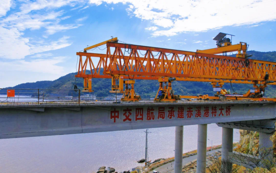 中交四航局浙江温州228国道苍南龙沙至岱岭段全线贯通_腾讯新闻