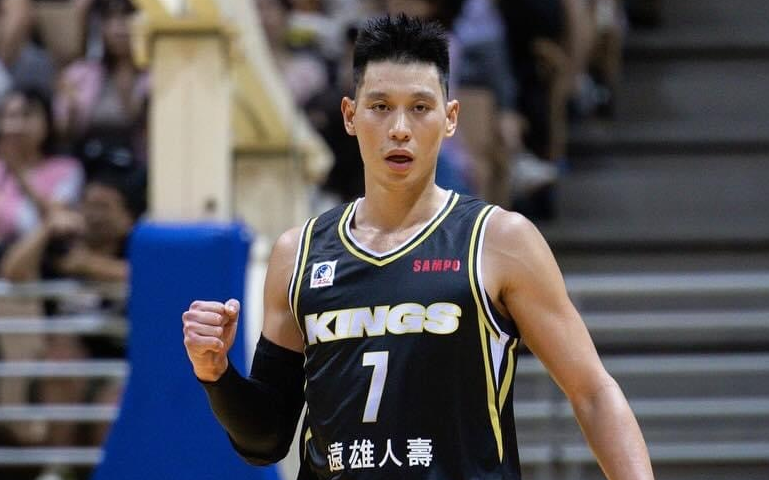 35岁的林书豪已经处在职业生涯的最后阶段,他在nba效力过勇士,尼克斯