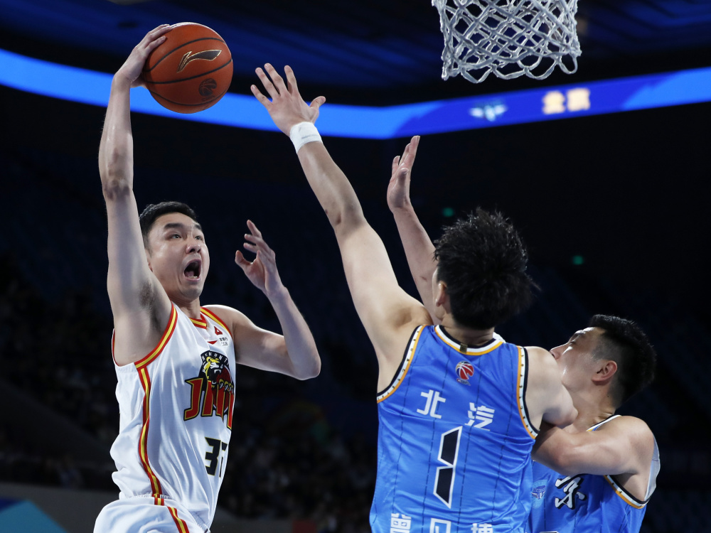 篮球cba常规赛北京北汽胜吉林九台农商银行