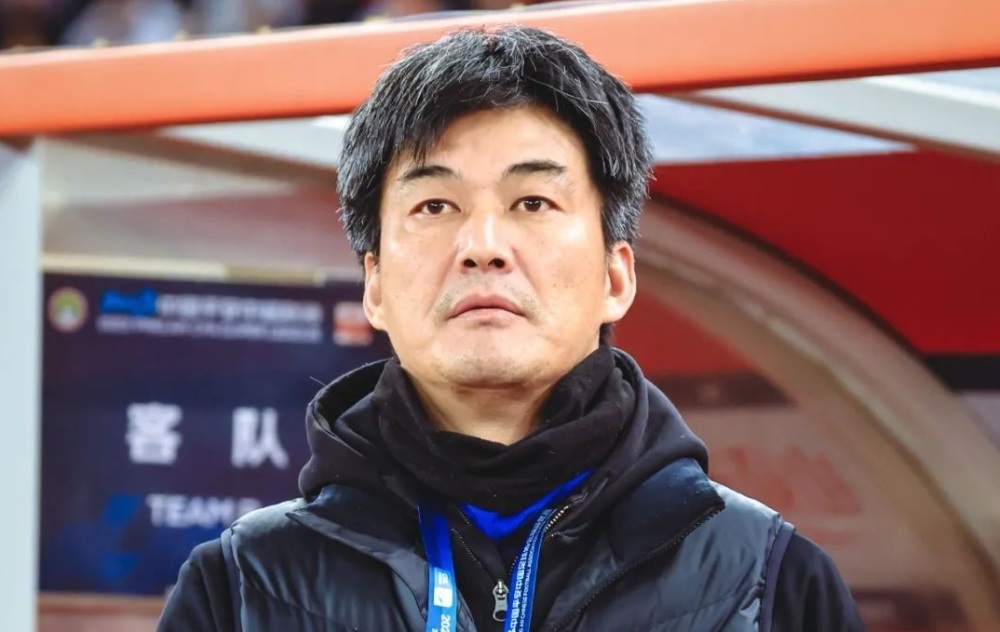 中超又有主帅下课,申花名宿朱琪暂时"代班"南通支云_腾讯新闻
