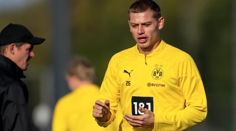 2023年1月他以500万欧元的身价从柏林联合转投多特蒙德,接受采访时他