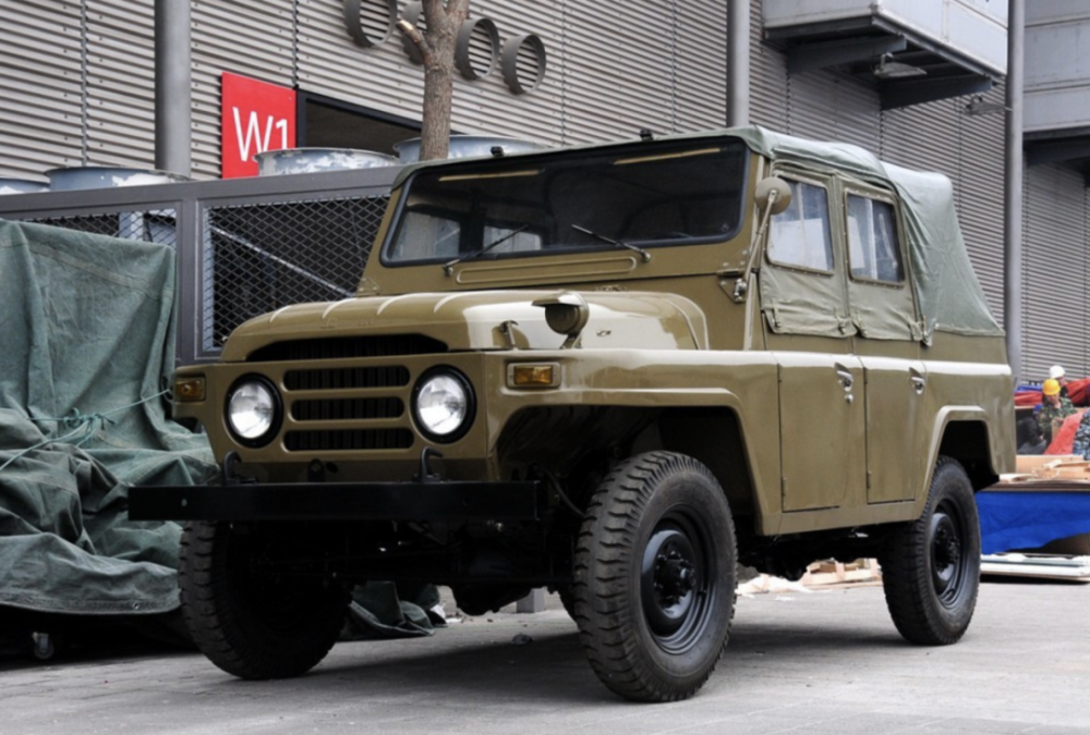 Bj212 китайский уаз. Beijing jeep bj212. Beijing bj 212. Китайский уаз 469. Китайский уазик beijing bj212 салон.