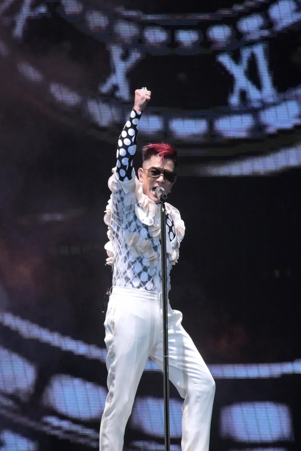 7月1日晚,郭富城"梦幻舞林"演唱会2023在澳门新濠影汇开唱,两小时里