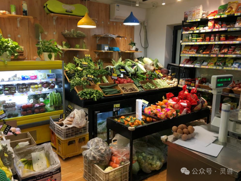 被分割的社区小店