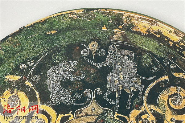 鹖的传说与现实(河洛学堂)