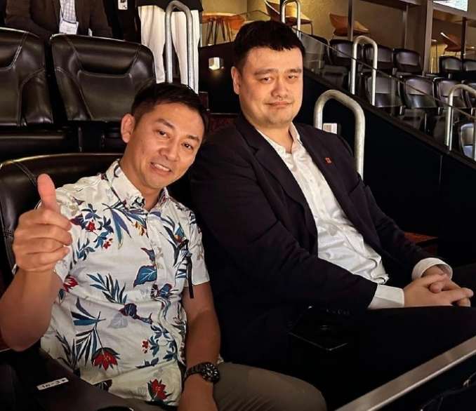 姚明观战日本全明星刘传兴14分钟157助亚洲队胜日本新星队