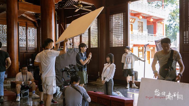 《愁绪未到》导演廖威凯：从厦门出发，要走的路还有很长_腾讯新闻