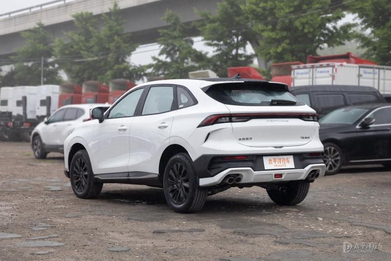 东风风行t5 evo狂飙版上市 售价9.99-13.99万元_腾讯新闻