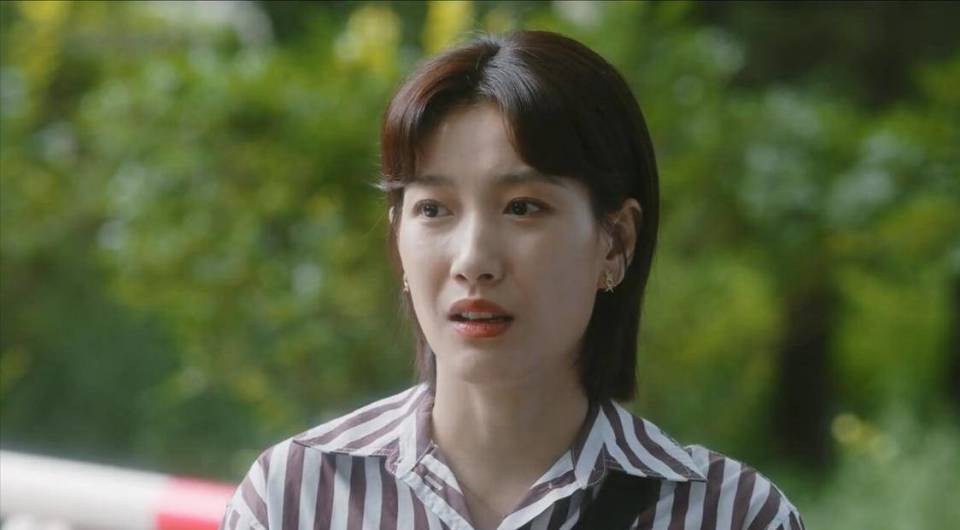 看央视《无所畏惧》的热依扎和啜妮就知道了