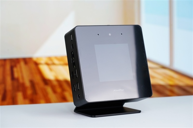 原子侠x7 ti迷你主机评测:豪华三网卡七usb 灵动屏还能当时钟摆件