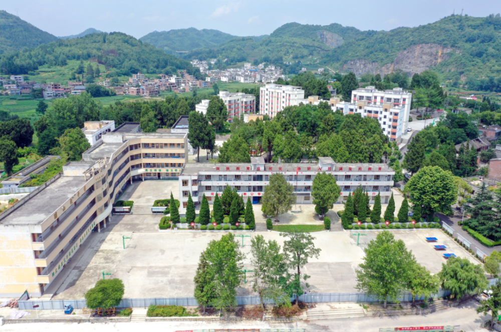 毕节这所中学改扩建!预计年底投用!