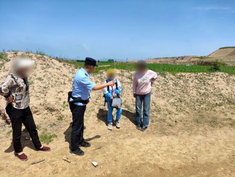 一件小事 | "熊孩子"厌学出逃,民警苦寻3小时找回