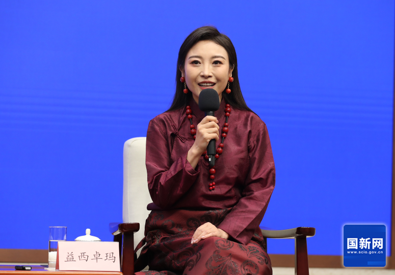 非科班出身的主持人益西卓玛:希望通过自己的声音讲好西藏故事