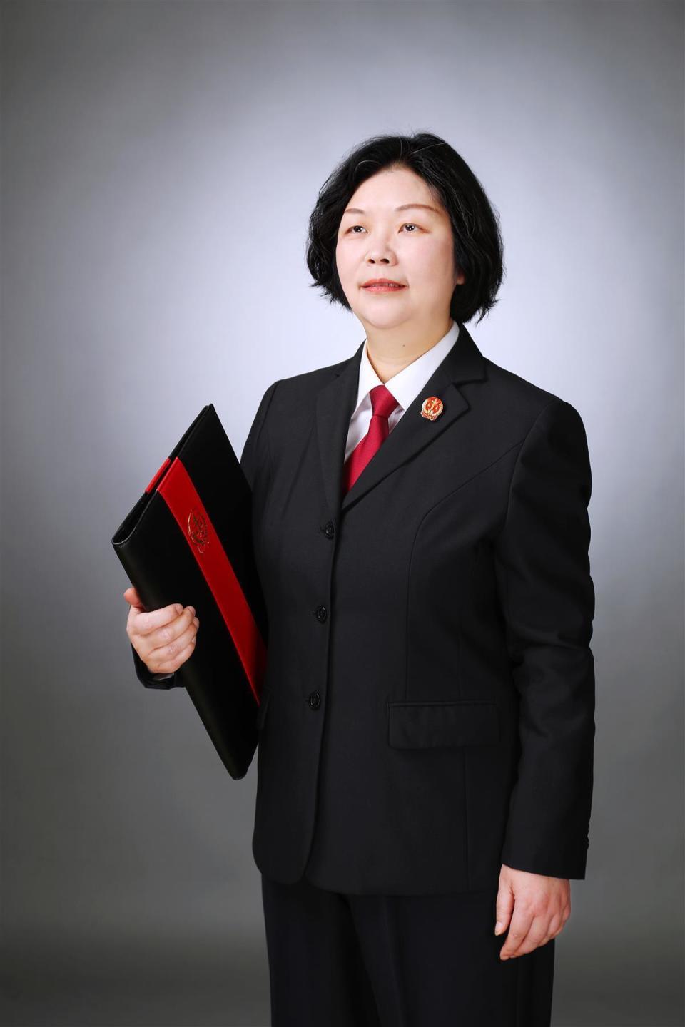 讲述,这个女法官国际日让我们倾听发生在她们身上的故事