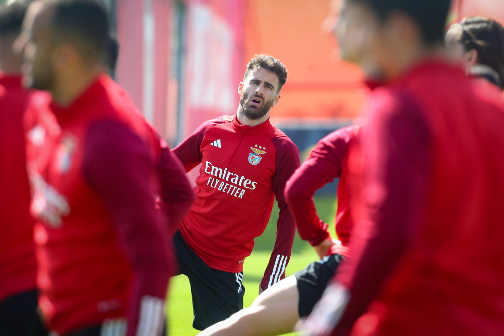 足球欧罗巴联赛本菲卡赛前备战