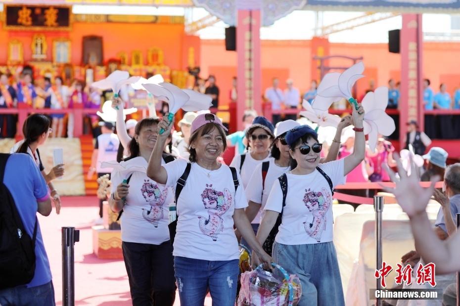 2024台北客家义民嘉年华举办_腾讯新闻