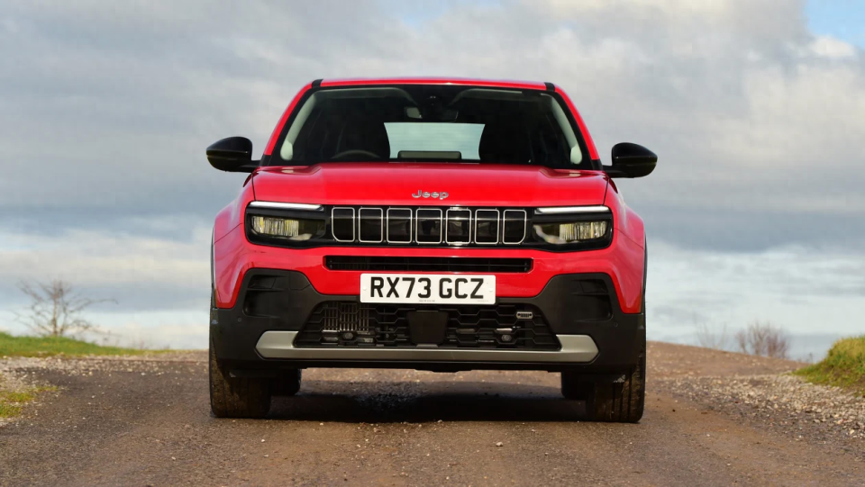 2t三缸发动机,jeep avenger燃油版实车图发布