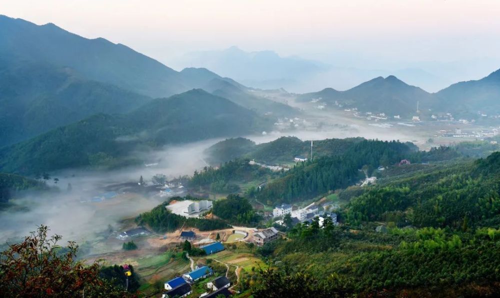 【上饶天下show之玉山县】怀玉山——云海之巅寻人间仙境_腾讯新闻