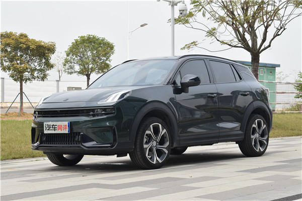 三缸变四缸试驾全新领克06remix年轻人都爱的小钢炮