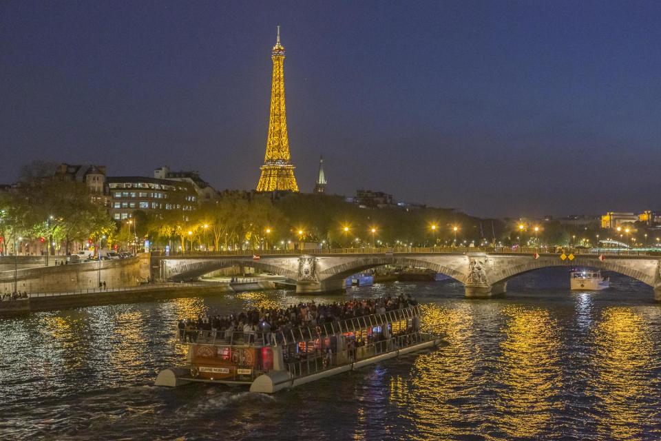 拍塞纳河夜景