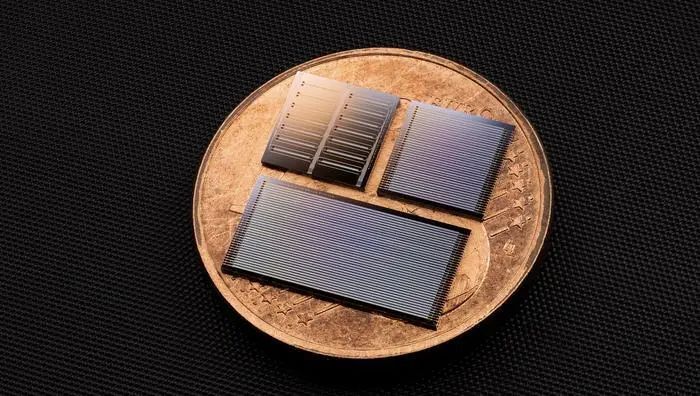 可批量生产:中国科学家打造低成本,高效率的新型光子芯片