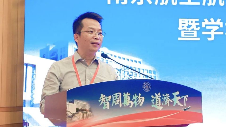 1978级校友,中国人民解放军空军装备部原部长,少将朱程,1974级校友