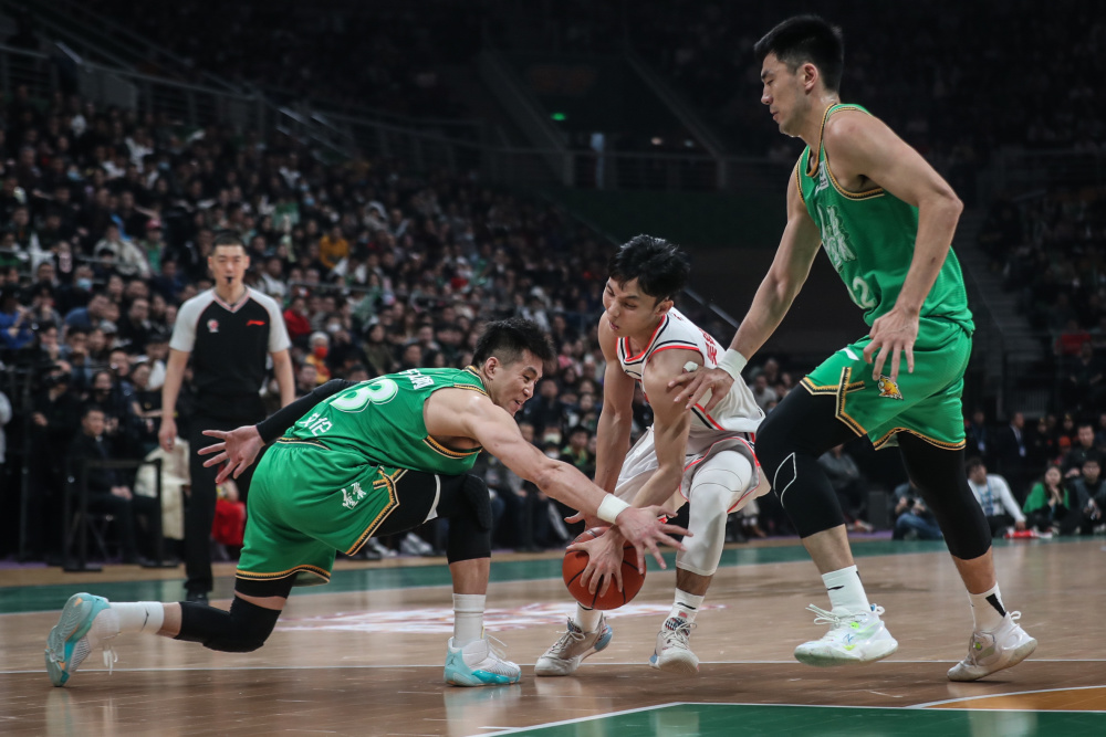 籃球cba常規賽遼寧本鋼勝廣東華南虎2