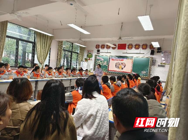 以劳动之美擦亮成长之路 湘乡芙蓉学校开展全市中小学生"劳动美"教育