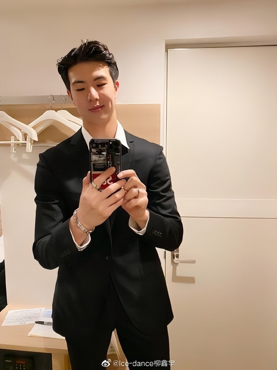 柳鑫宇回应约炮贪污:明天就要比赛的关键时刻被盗号 非常愤怒已报警