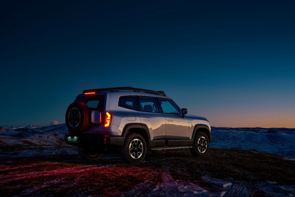 长安深蓝g318正式上市 科技新硬派suv的崭新篇章