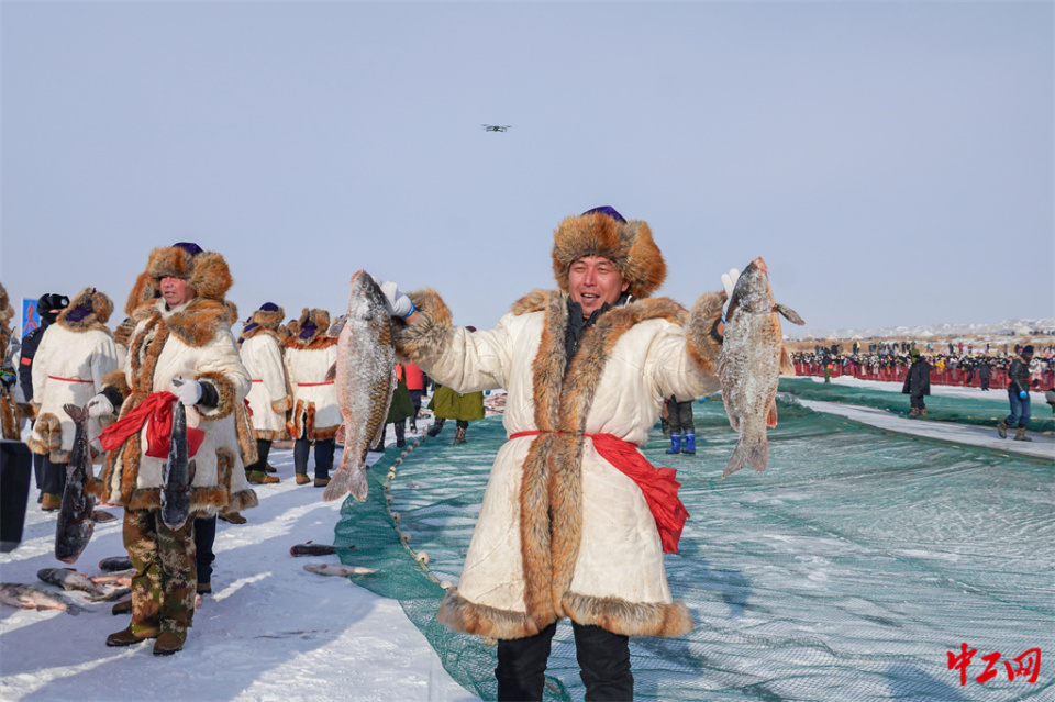 福海县冬捕节_腾讯新闻