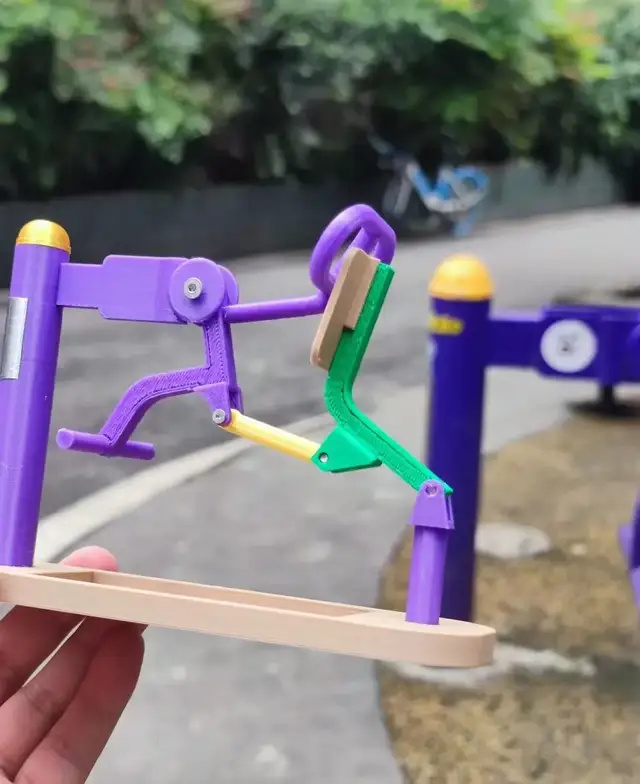 "成都迪士尼"不仅在地图上拥有了"诺米广场谢帝跷跷板"的地标性名称