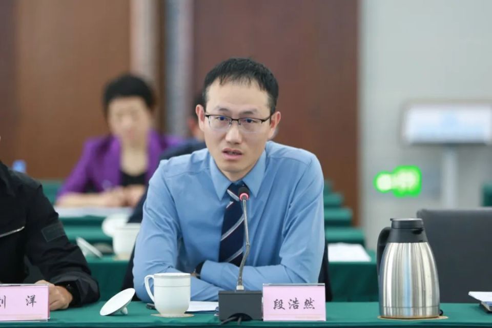 2024年第2次四川省委统战部部长与统战代表人士沟通协