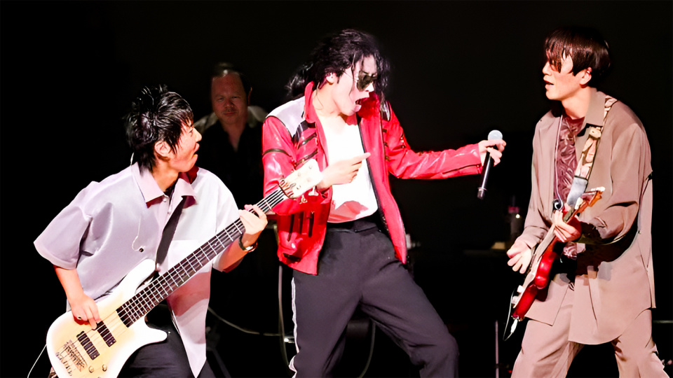 5月14日晚,于东京文京音乐大剧场成功举办的王杰克逊大型演唱会