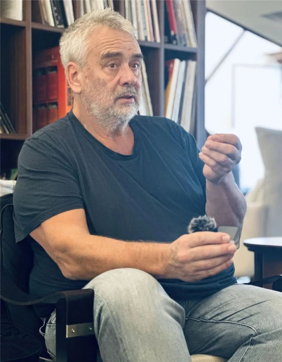 吕克·贝松:这个导演不太冷