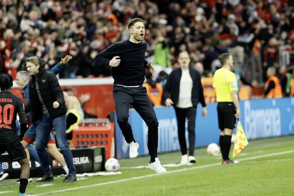 勒沃库森首夺德甲冠军,120年的"药厂"终于找到成功的秘方_腾讯新闻