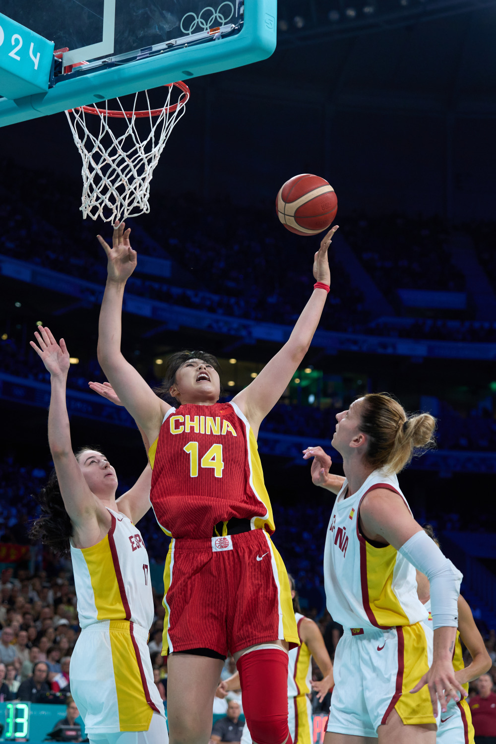 巴黎奥运会 | 篮球——女子小组赛:中国队不敌西班牙队(4)